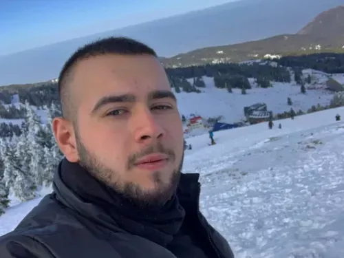 Mert K. - İstanbul Özel Ders Öğretmeni