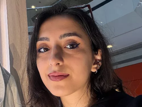 Senem B. - İstanbul Özel Ders Öğretmeni