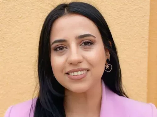 Aylin O. - İstanbul Özel Ders Öğretmeni