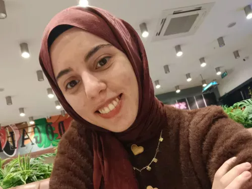 Kübranur C. Profil Resmi