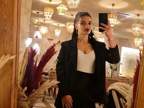 NESRİN Y. - Bursa Özel Ders Öğretmeni