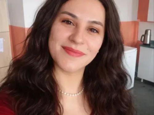 MERVE T. -    Özel Ders Öğretmeni