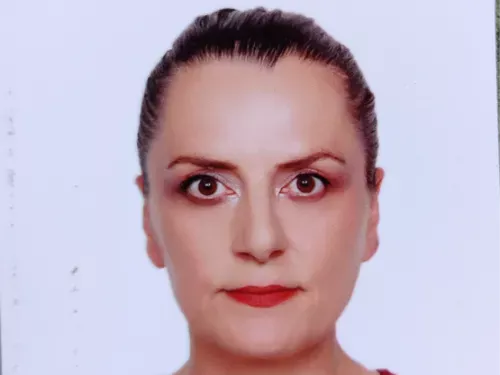 Esra Ş. - Bursa Özel Ders Öğretmeni