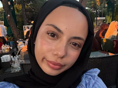 irem k. Profil Resmi