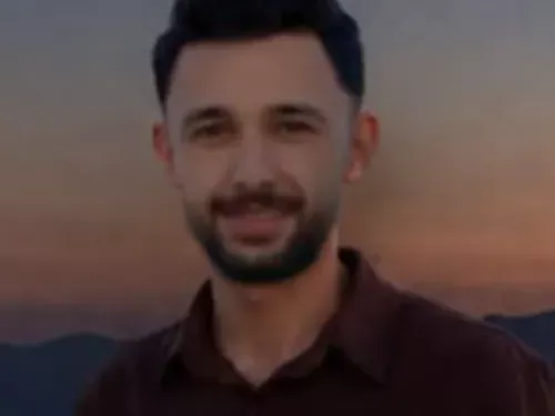 Ali Ç. Profil Resmi
