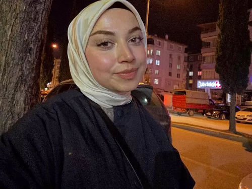 Ayşenur D. - Tokat Özel Ders Öğretmeni