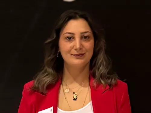 Gizem K. - Özel Ders Öğretmeni Profil Resmi
