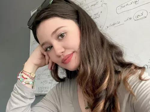 Elif T. Profil Resmi
