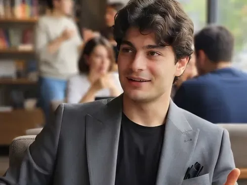 Emirhan C. Profil Resmi