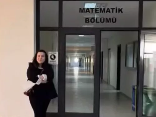 Damla Ş. Profil Resmi